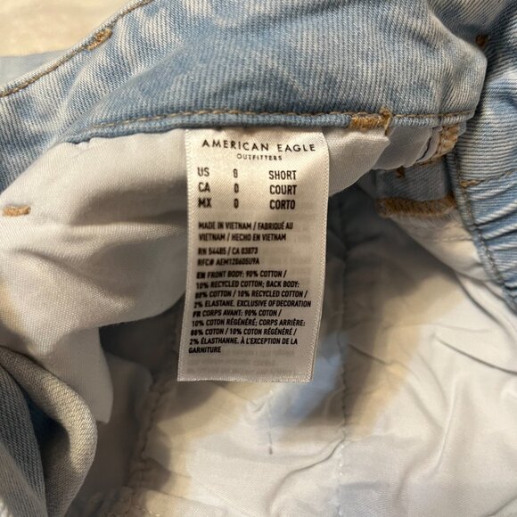 Womens American Eagle Lightwash Flare Jeans - Picture 3 of 4